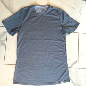 Patagonia women’s capilene silkweight size small S gray hiking/outdoor shirt